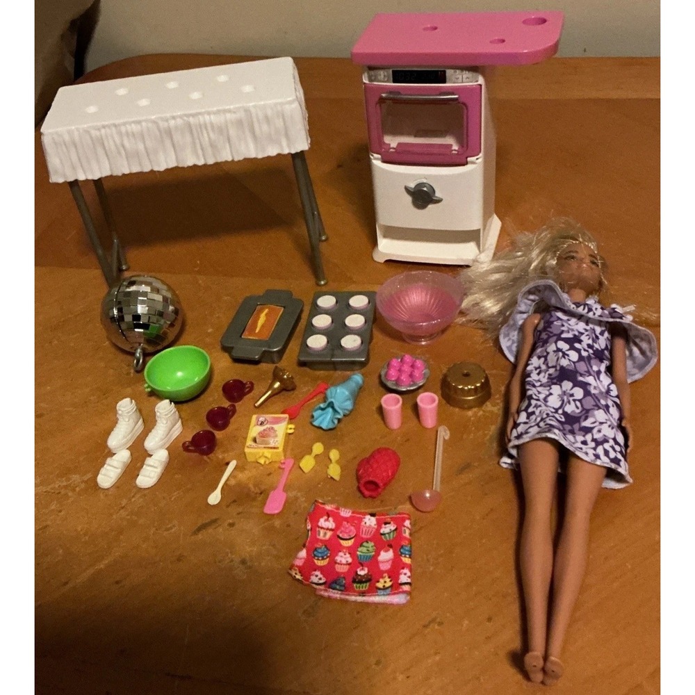 Barbie Cooking And Party Set With‎ Barbie Dolls And Accessories